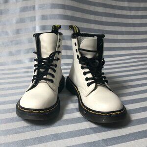 Karardo Just Make Best Shoes White Lace Up Combat Boots Kid's Size 226/1.5